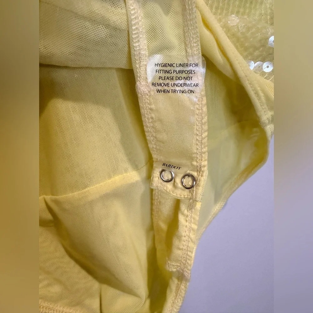 Bardot Verona Sequin Bodysuit – Canary Yellow – Size Large NWT